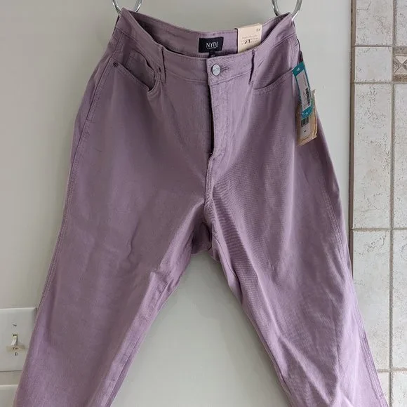 NYDJ Capri Size 18W NWT - Picture 1 of 2